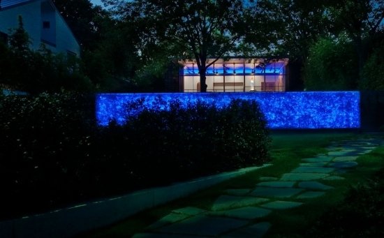 LED gabião azul claro projeta ideias no jardim