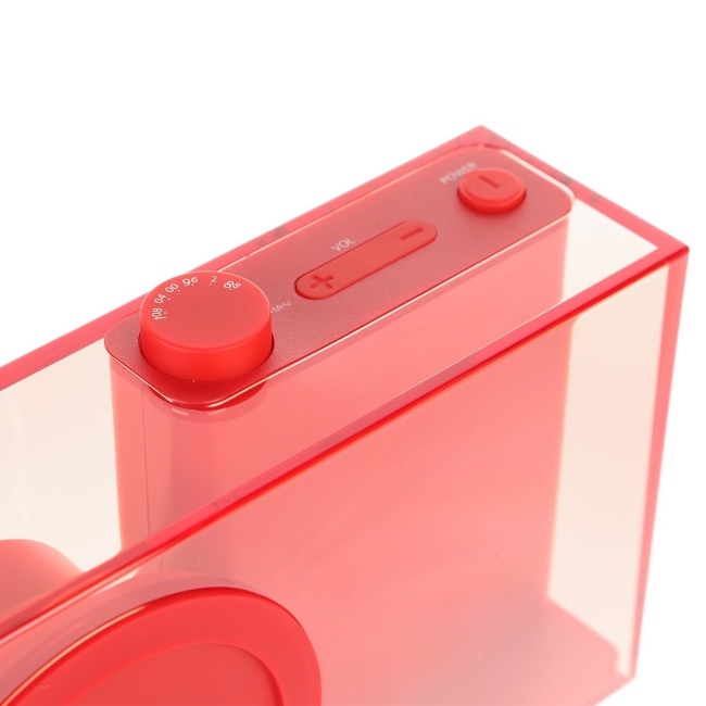 Dispositivo de transmissão design de rádio vermelho transparente aparência artística produto de design industrial