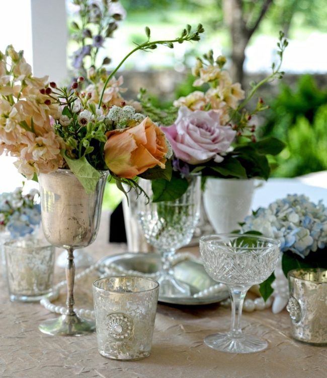 idéias de decoração vintage Biedermeier copos de cristal rosas