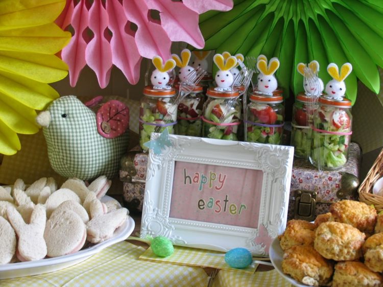 happy-easter-with-goodies