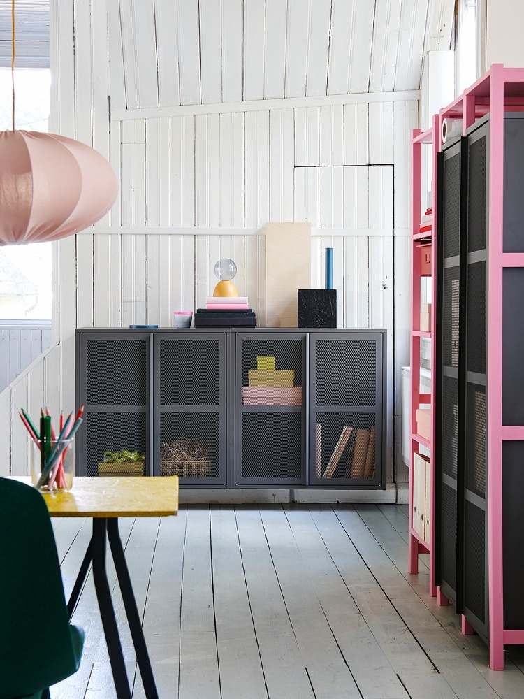 Catálogo Ikea 2021 Sistema de prateleiras Ivar em visual industrial