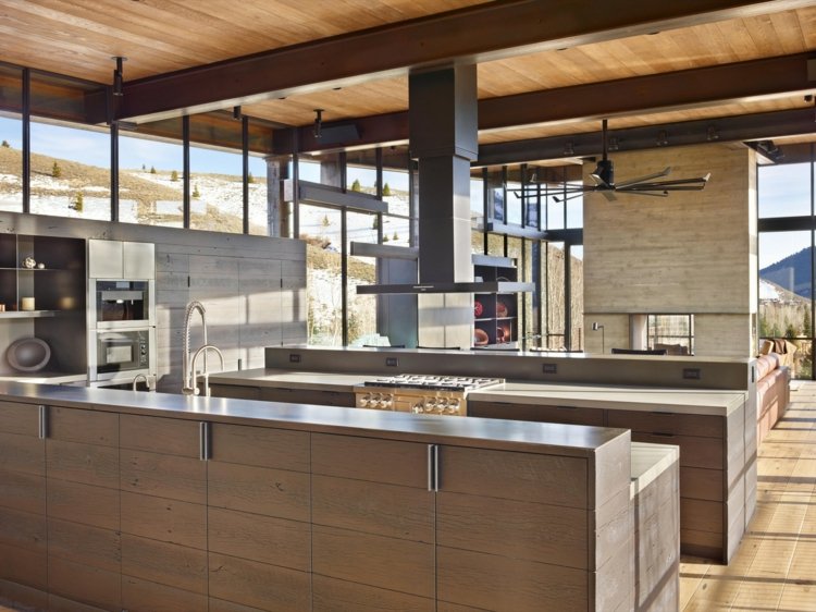 móveis de estilo industrial cozinha-madeira-aço-bancada-vigas de aço