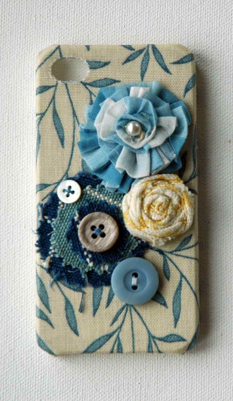 capa iphone tecido flores botões de linho azul