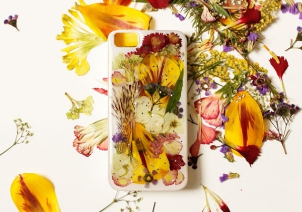 iPhone-Hardcases-design-yourself-create-floral-motifs