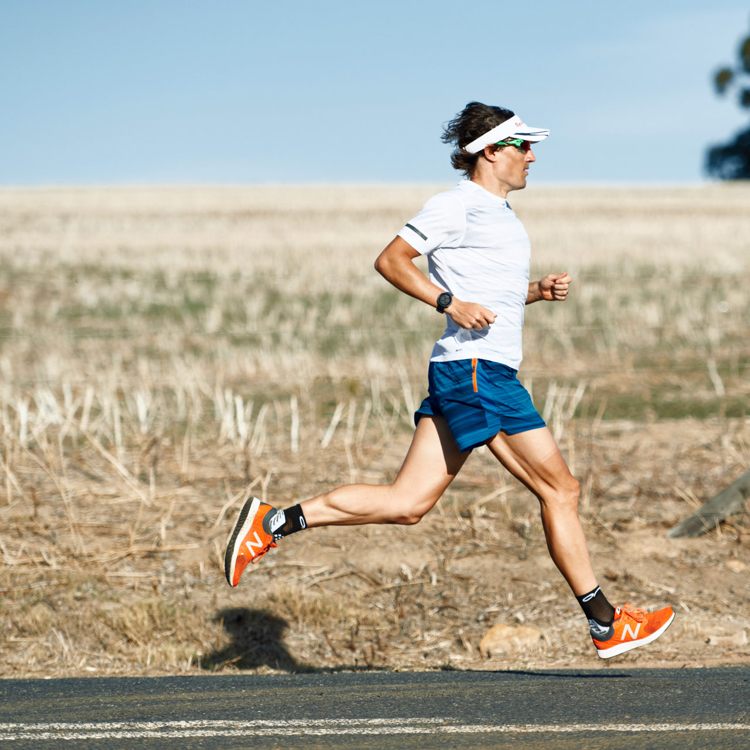 Correr uma maratona pode causar desgaste nas articulações