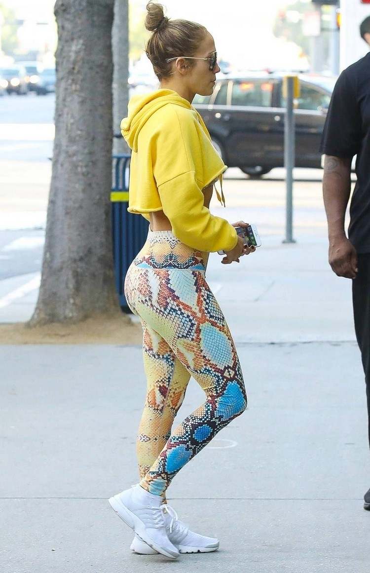 rotina de fitness jlo treino abdominal de Jennifer Lopez