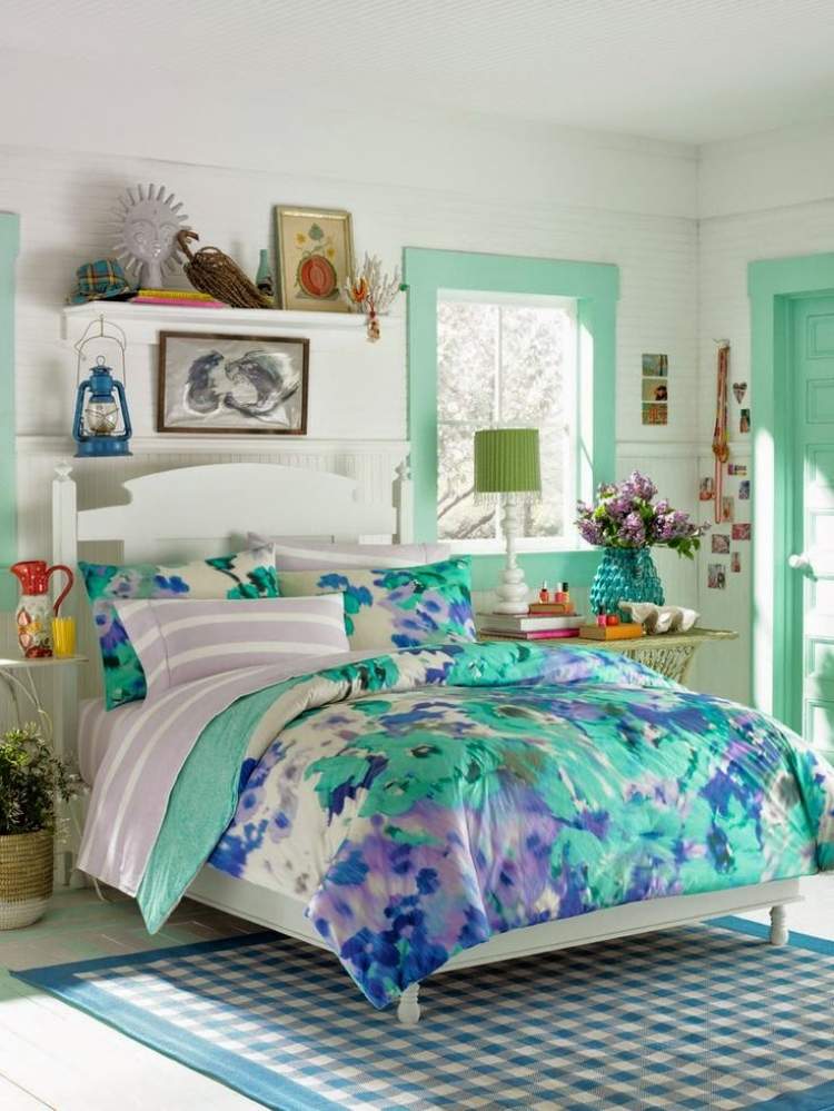 Esquema de cores do quarto juvenil - roupa de cama verde-hortelã-menta-madchen