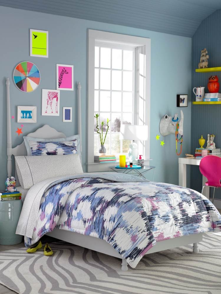 quarto-jovem-cor-design-menina-azul-cinza-parede-cor-neon-decorações coloridas