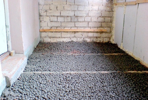 Betonpadló szigetelése expandált agyaggal