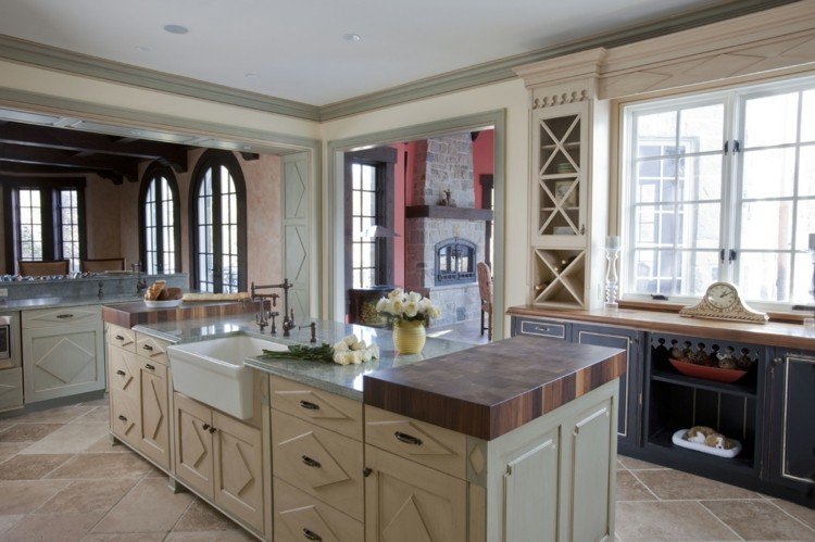 cozinha-country-style-modern-huesch-design-esculturas-patchwork-painel de madeira