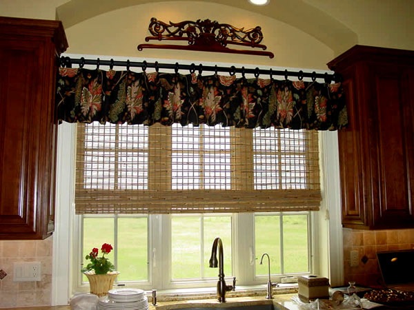 estilo country com cortinas curtas