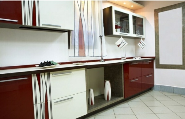 Projeto de modernização de armários de cozinha