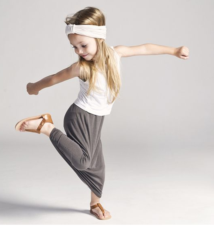 roupa infantil de moda de rua rock cinza bandana para menina