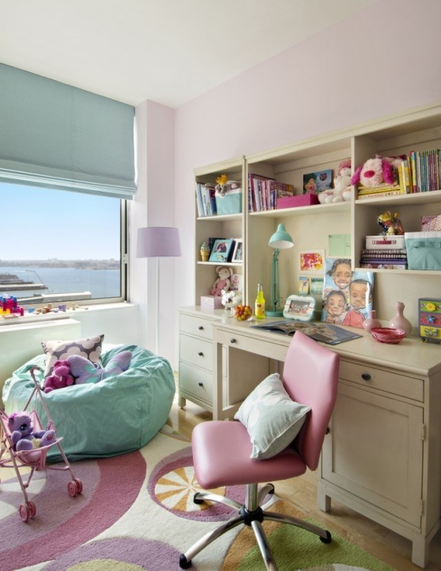 Quarto infantil criança da escola menina decoração cores rosa azul creme