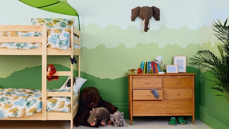 Ideias de decoração de parede de selva verde para meninos