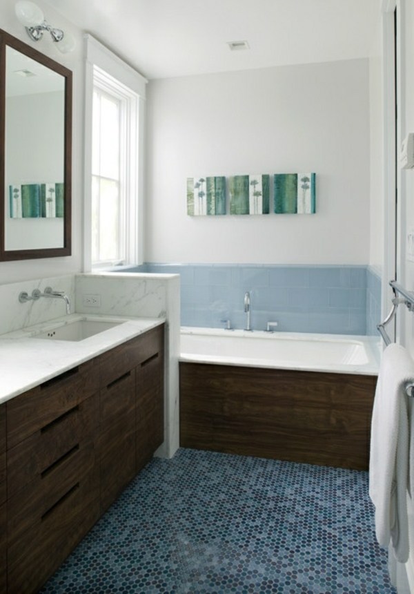espelho de parede azul esverdeado para banheiro