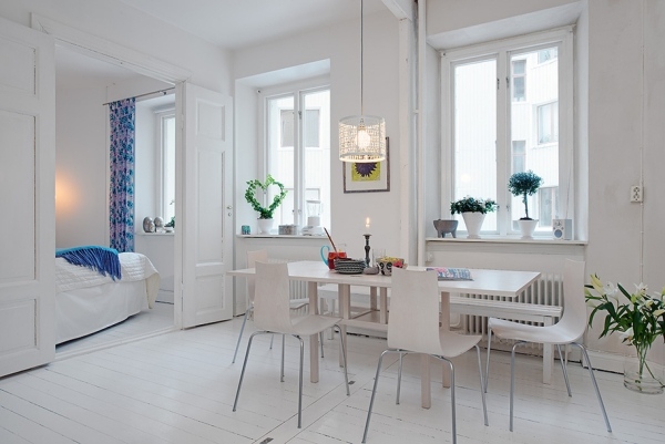 Apartamento moderno minimalismo com design de móveis branco purista