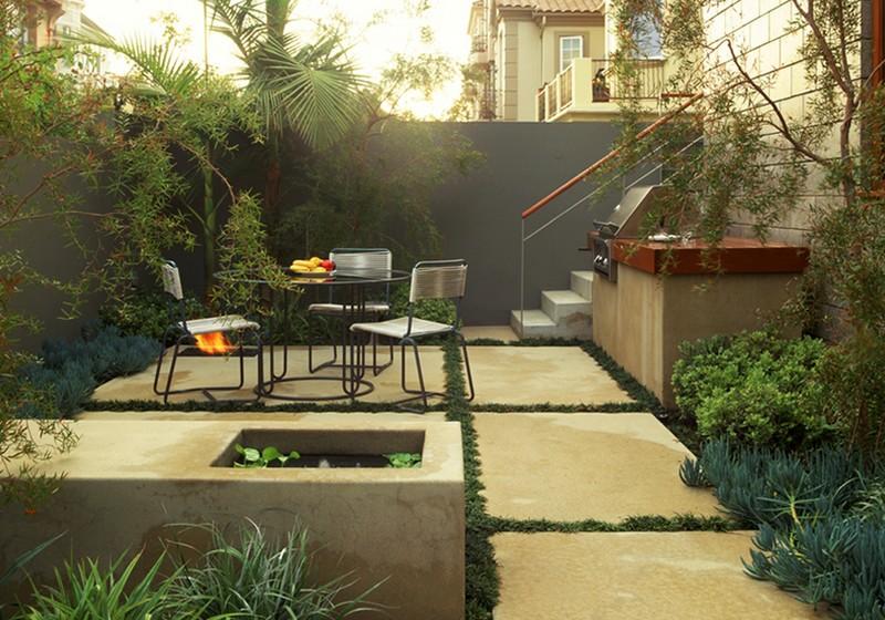 Pequeno-jardim-quintal-pavimentação-pedras-plantas exóticas-mini-lago