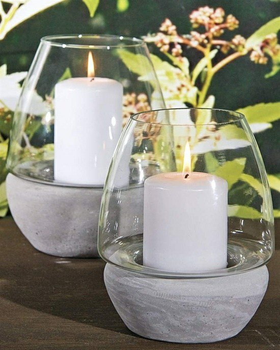 Ideia de decoração de velas de vidro de concreto