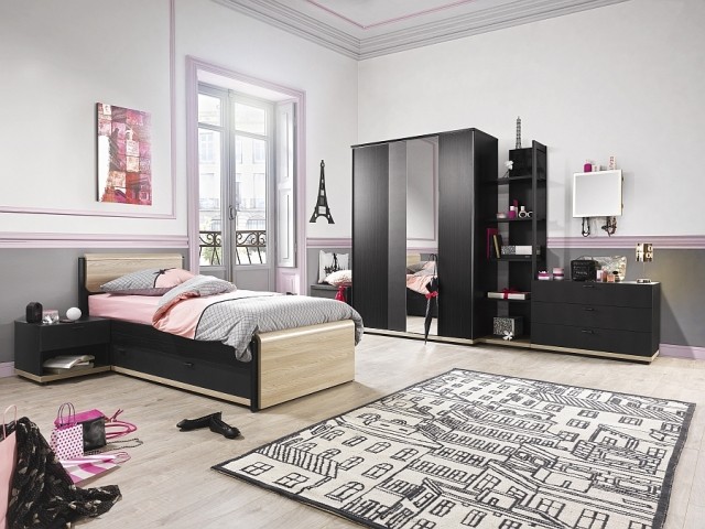 girls-room-with-wall-tattoo-Eifel-Tower-Urban-Style-Furniture-modular-shelves