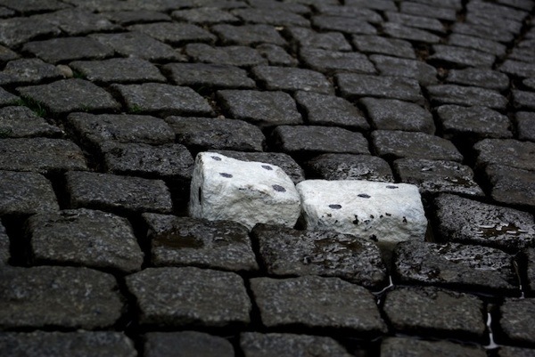 Arte de rua em preto e branco