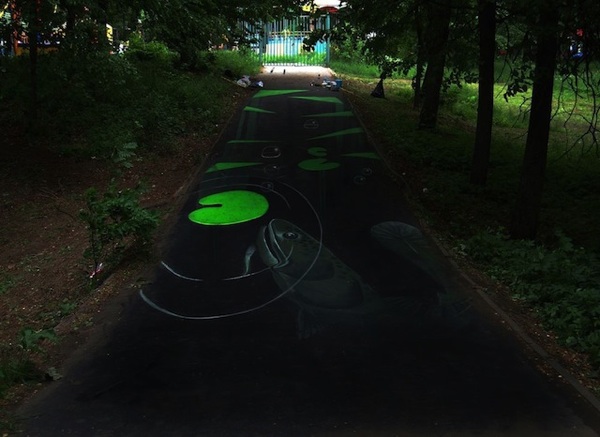 pintura de rua da pista verde