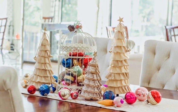 Decoração de mesa para Natal-faça-você-mesmo-tecido-natal-árvores-funileiro-mesa-bolas de natal
