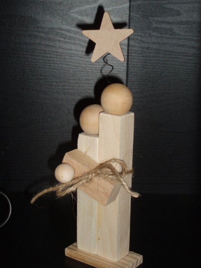 mesa decor-jesus-e-maria-quadrada em madeira-natal-decorações-originais-ideias-para-fazer-você-mesmo