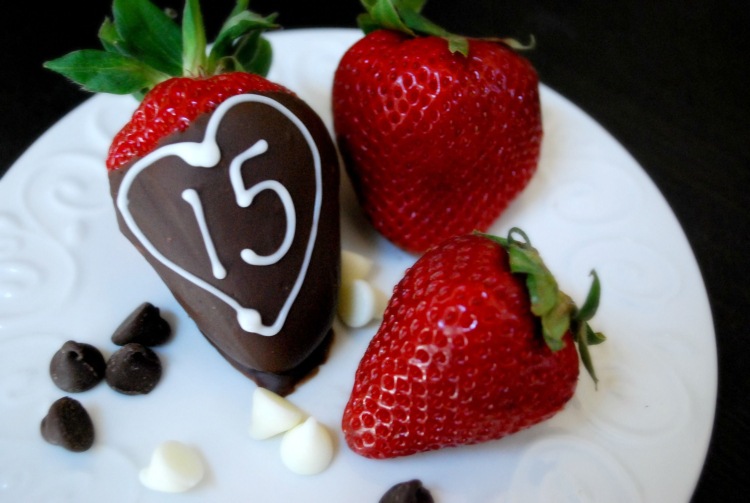 casamento de cristal comemorar doces bagas chocolate