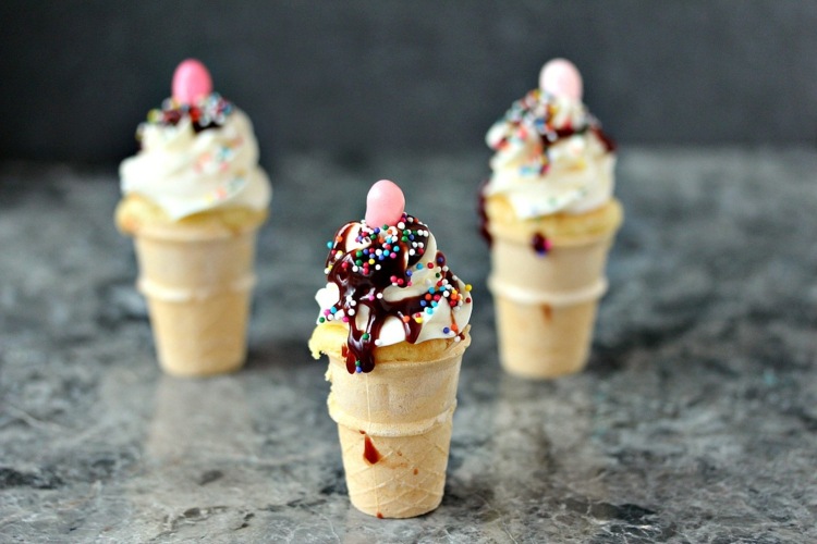 creme de cobertura-mini-bolo-crianças