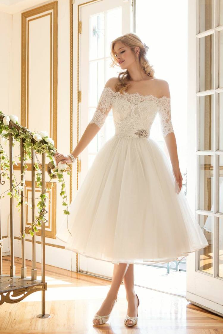 short-wedding-dresses-manga-lace-top-midi-saia