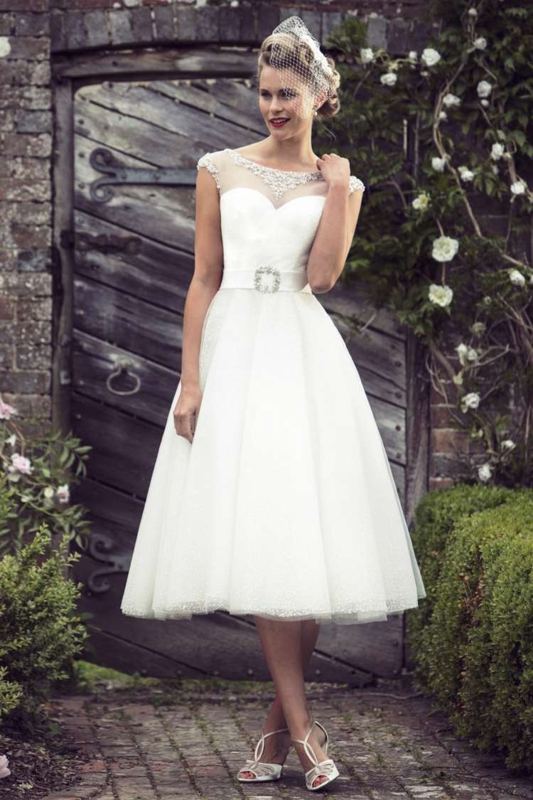 vestidos de noiva curtos-acessórios-gaiola-cintos-midi-50s