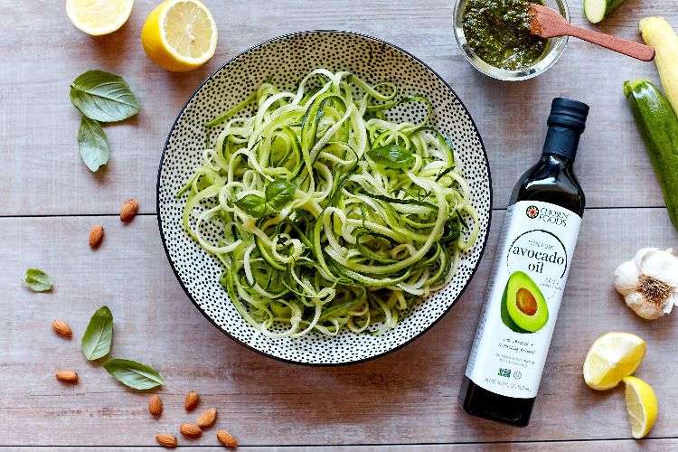 melhor óleo para dicas de fritura método de cozimento gordura vegetal vegetariano manteiga pera garrafa de vidro óleo de abacate vegetais abacate