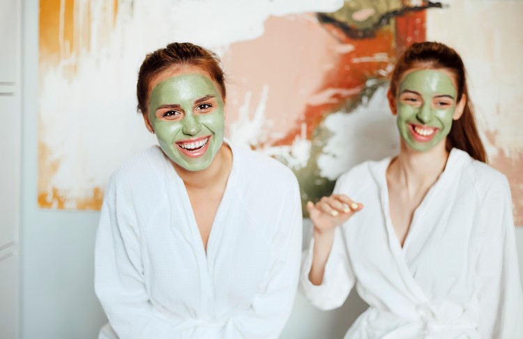 Dicas de cuidados com a pele no verão Produtos La Roche-Posay para peles sensíveis