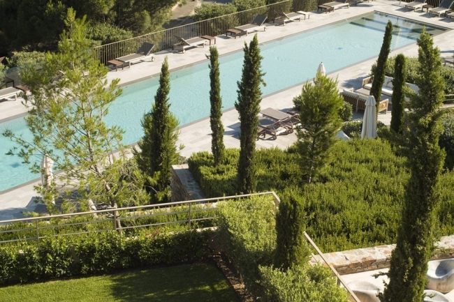 La Réserve Ramatuelle Hotel França paisagem verde piscina