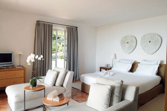 mobília da suíte do hotel quarto madeira creme