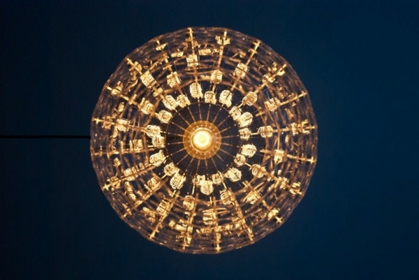iluminação moderna da lâmpada abaixo da vista
