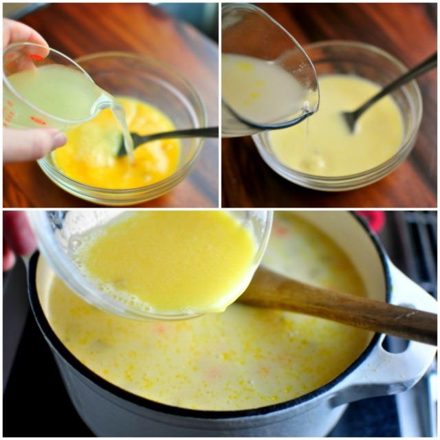 Cozinhe a sopa de galinha, adicione o suco de limão
