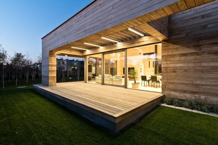 LED-luzes embutidas-economia-energia-design-revestimento de madeira-terraço