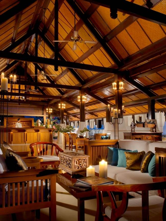 Complexo de hotéis exóticos - Resort Tanjong Jara - Telhado de madeira para sentar