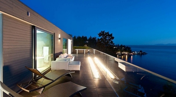 villa luxuosa no terraço com vista para o mar
