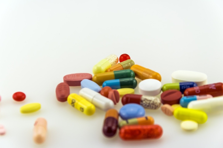 manuka-mel-natural-remédios-pílulas-medicamentos-antibiótico