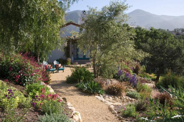 Projeto do jardim mediterrâneo-oliveira-caminho de pedra-caminho de cascalho-plantas perenes