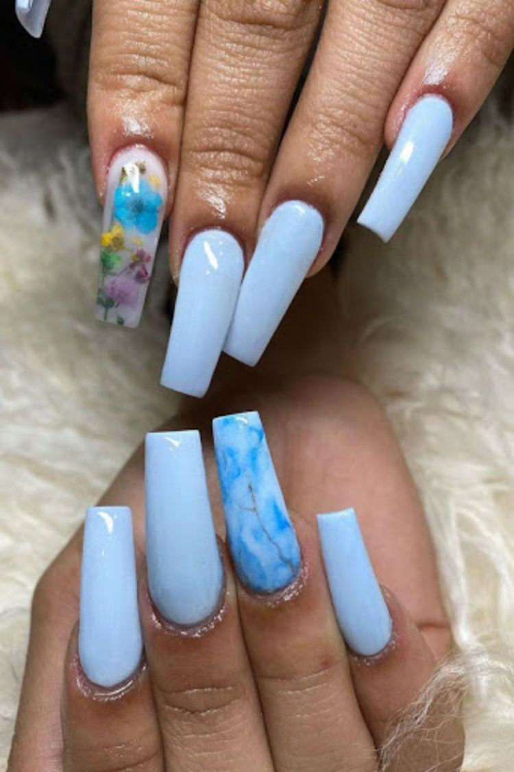 Marble Nail Design verão banho de leite unhas tendência