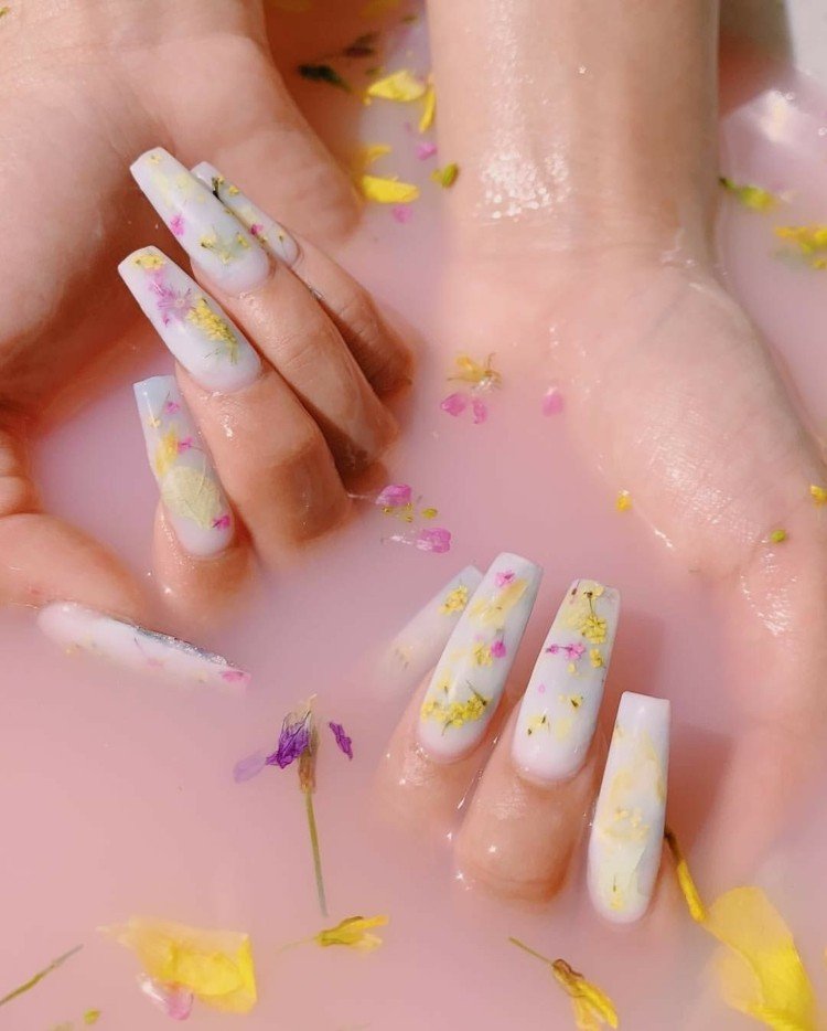 Milk Bath Nails Unhas Tendências Verão 2020 Nail Design Ideas Unhas acrílicas
