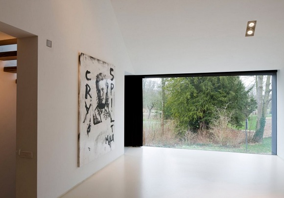design interior minimalista - janela do chão ao teto