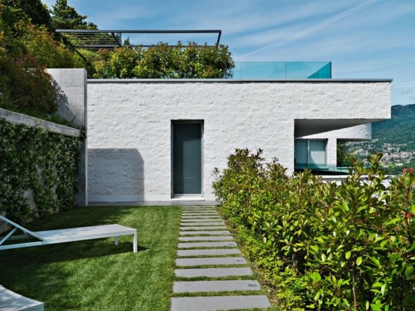 Casa Suíça arquitetura moderna jardim terraço terraço corrimão de vidro