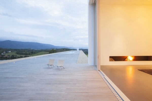 varanda com design de casa em estilo minimalista