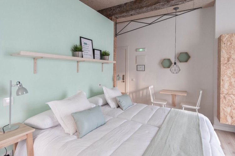 Quarto cor menta