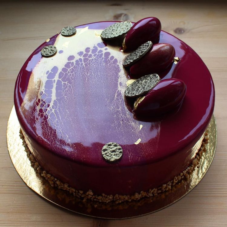 espelho esmalte torta cerejas sabor chocolate marmoreio